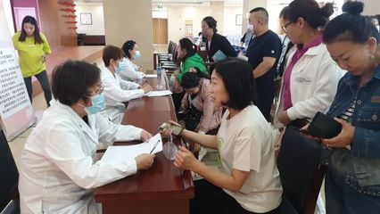 全國婦聯“健康中國·母親行動-關愛女性健康中國行”走進化德縣，助力女性健康素養提升